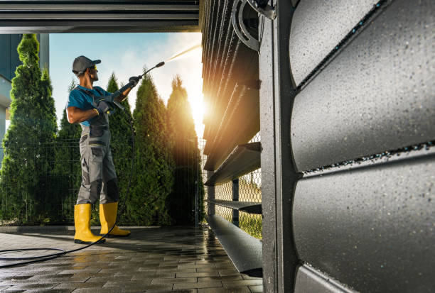 Best Animal Enclosure Cleaning  in Forest Acres, SC